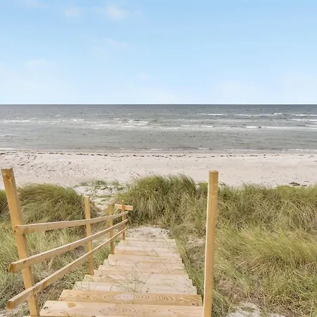 Hébergement de vacances Jorn - 75m From The Sea By Interhome *